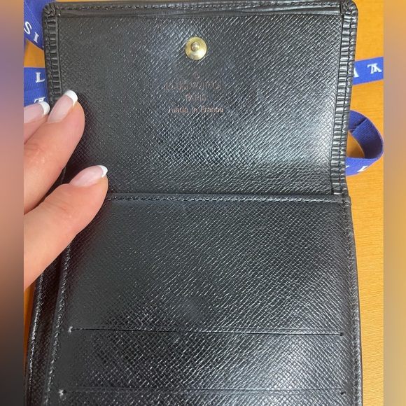 Louis Vuitton black Epi Elise wallet - authentic - Picture 3 of 5
